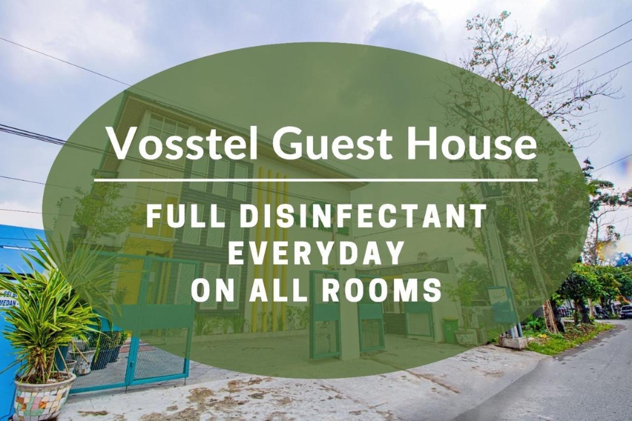 Vosstel Guest House Medan Esterno foto