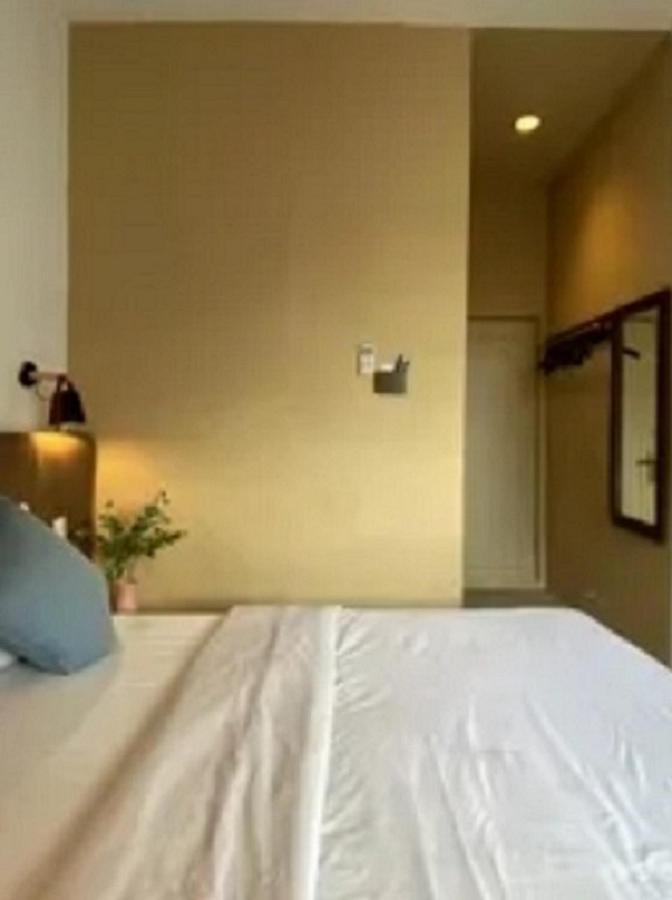 Vosstel Guest House Medan Esterno foto