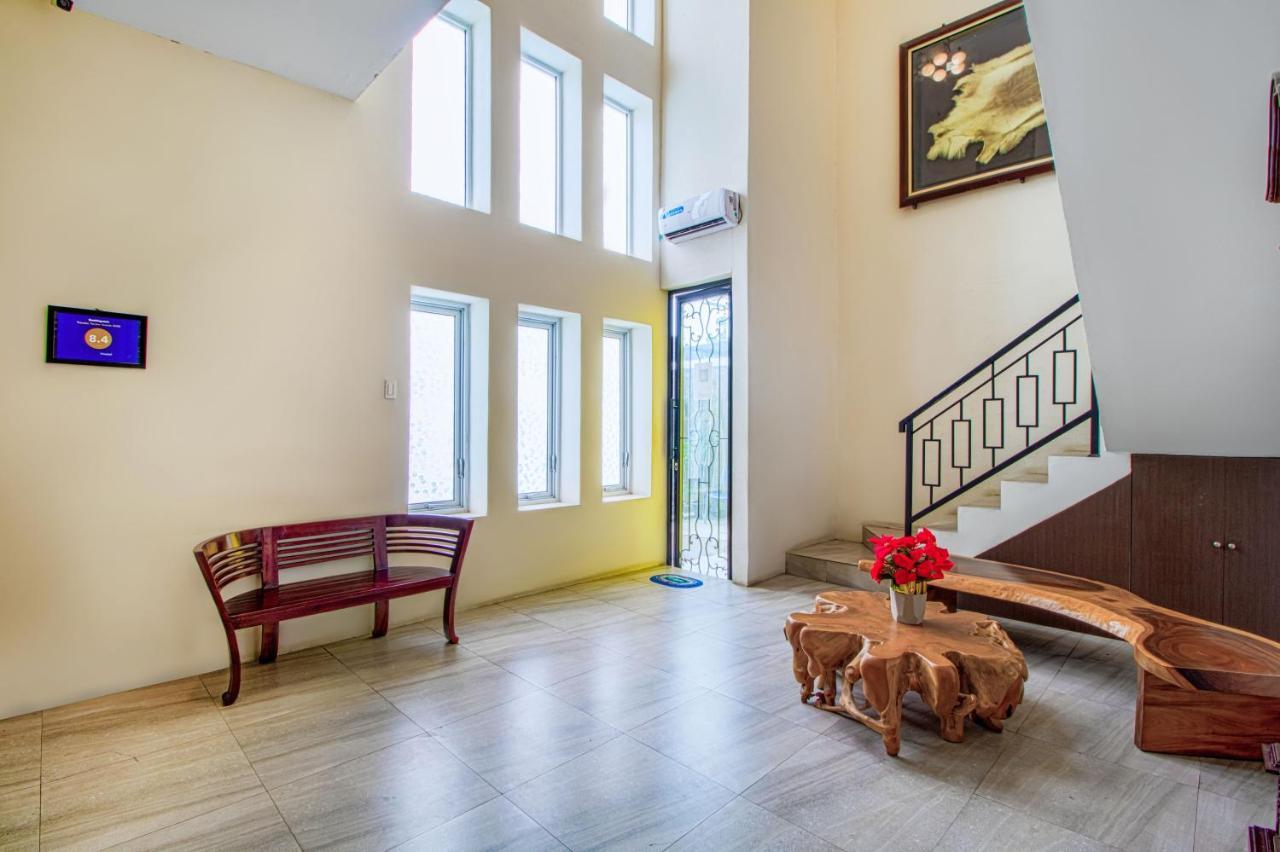 Vosstel Guest House Medan Esterno foto